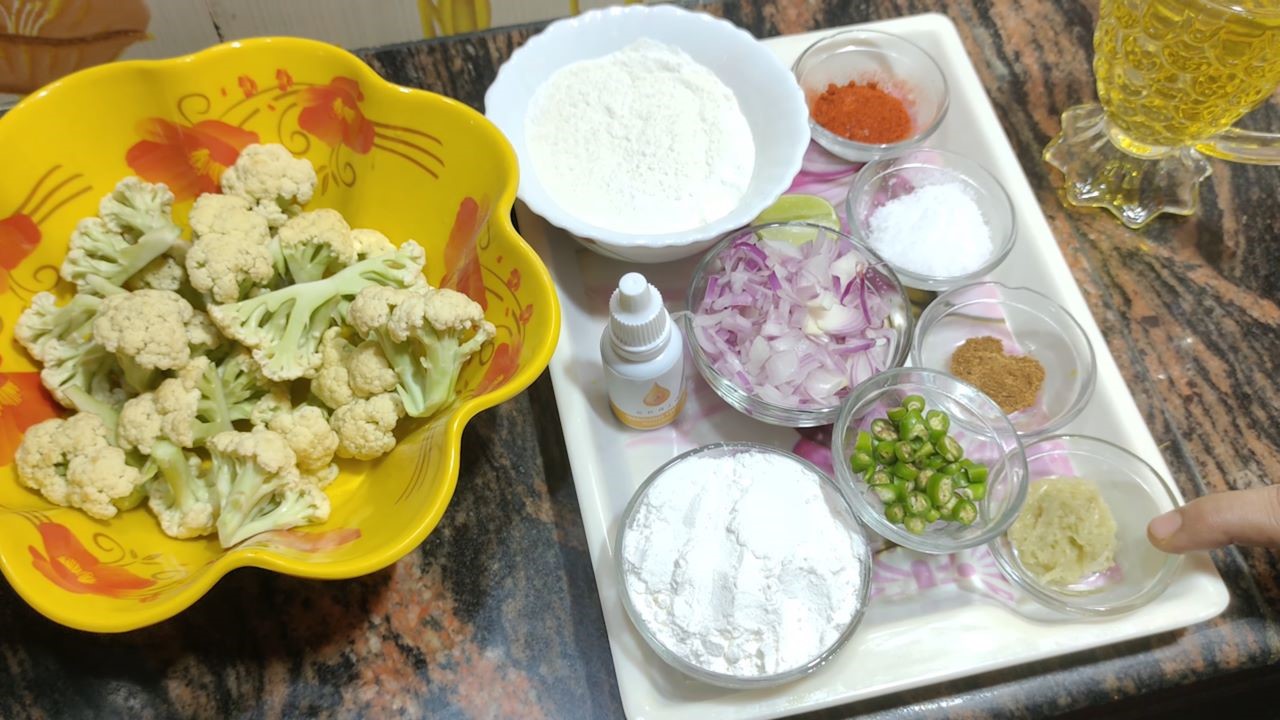 Cauliflower Pakoda Ingredients
