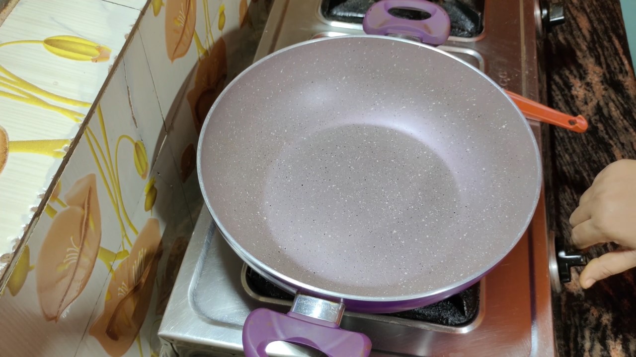 cooking pan on the gas stove