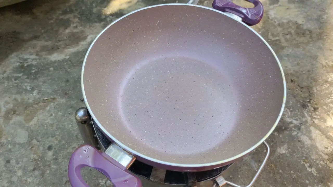 Cooking pan on gas stove