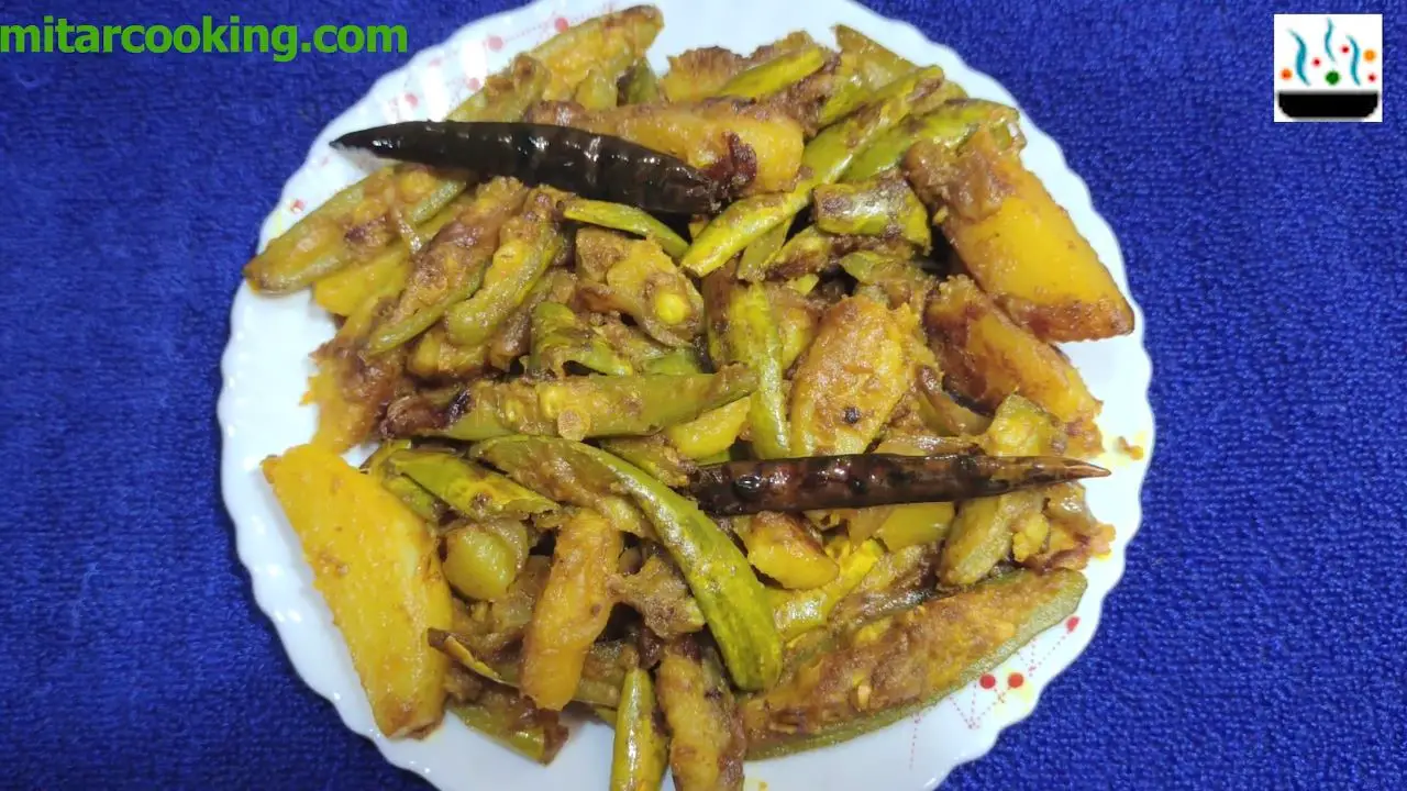 Aloo Potol Bhaja is Ready