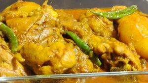 Bengali Chicken Curry with Potatoes