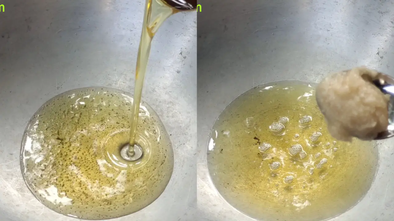 Pouring refined oil and ghee to the smoking oil