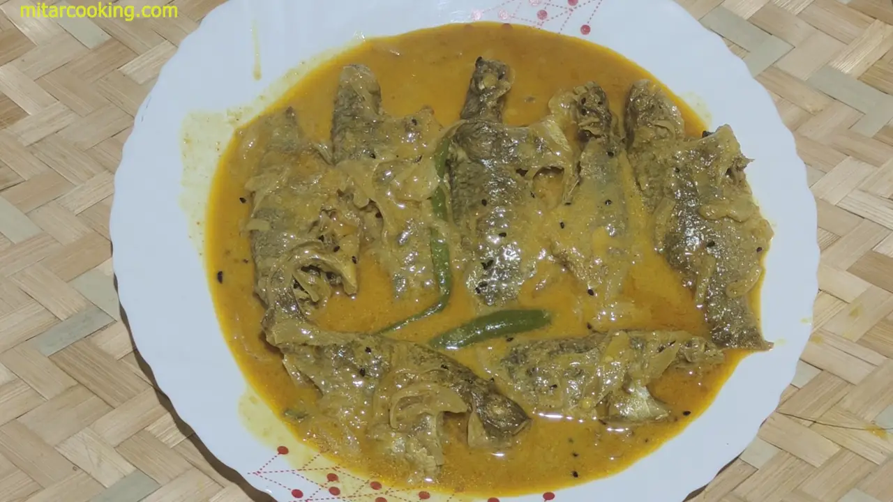 Tilapia sorsher jhal is ready