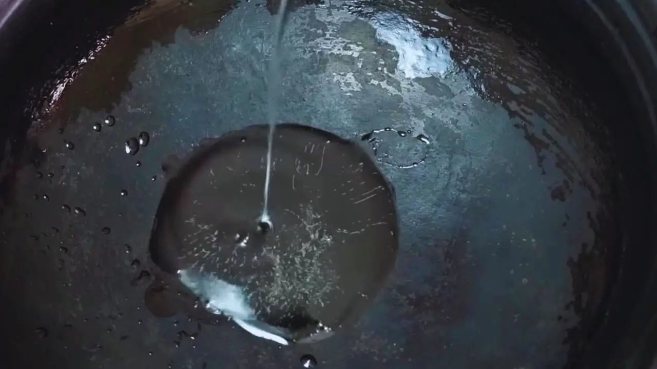 Adding 1 tbsp of white cooking oil
