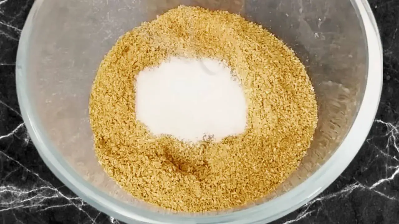 Adding 2 tbsp of table salt in ground spices