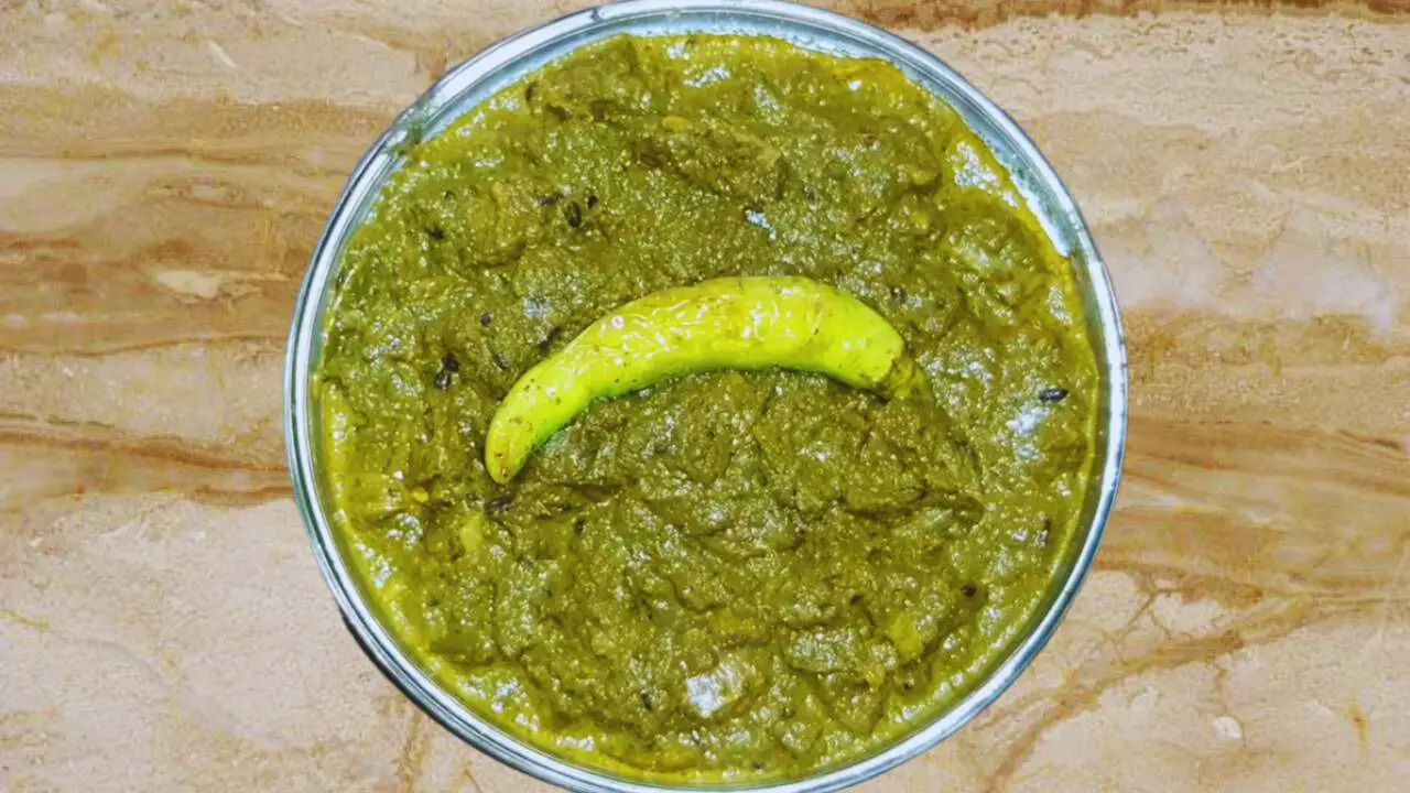 Curry leaves chutney is ready
