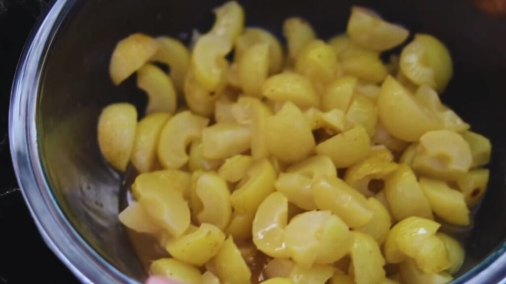 Amla Pickle Recipe | Amla Ka Achar | Mitar Cooking