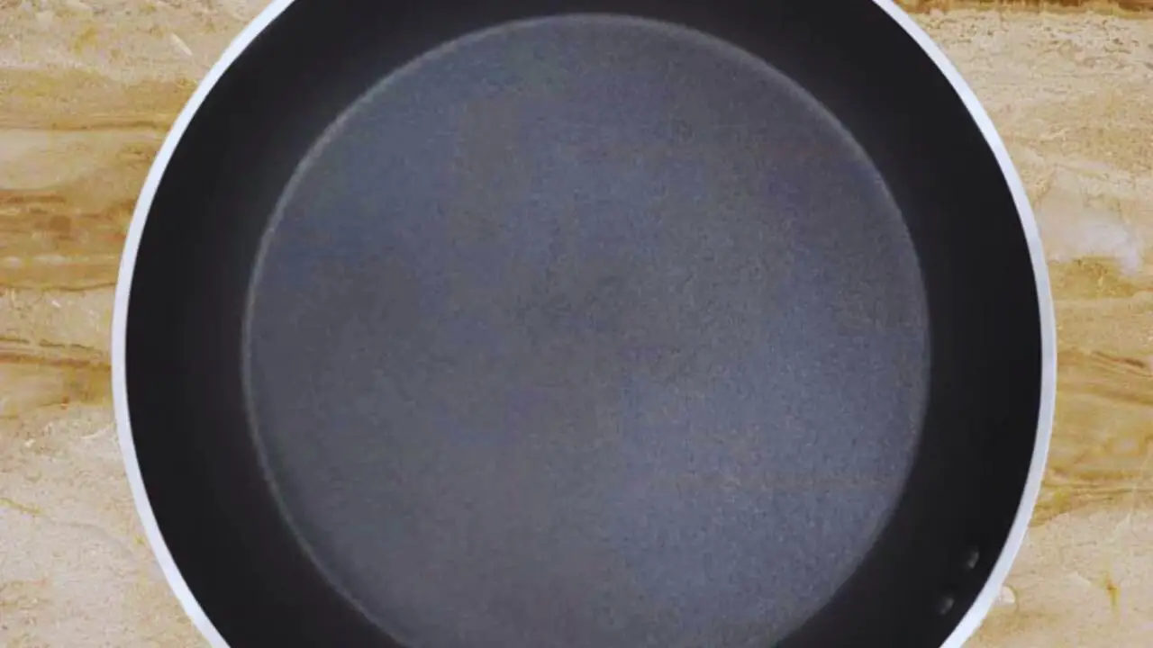 Heating frying pan