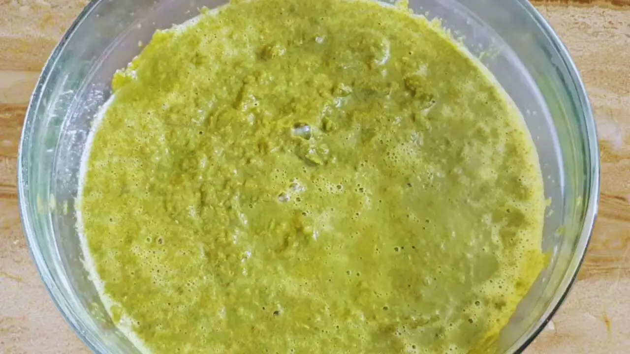 Pouring the paste into it