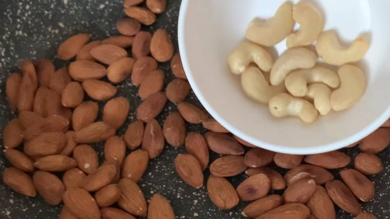 Adding 1 tbsp of cashew nuts