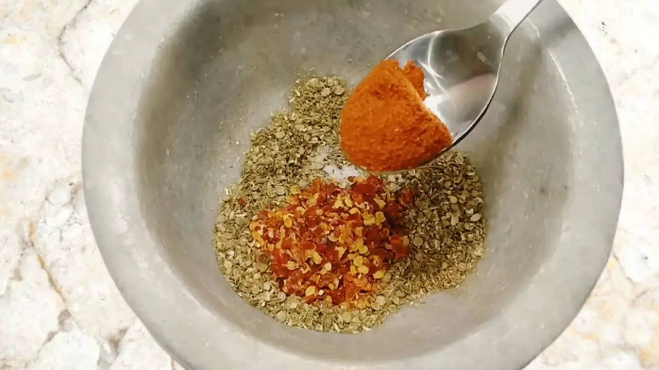 Adding ½ tsp of red chilly powder