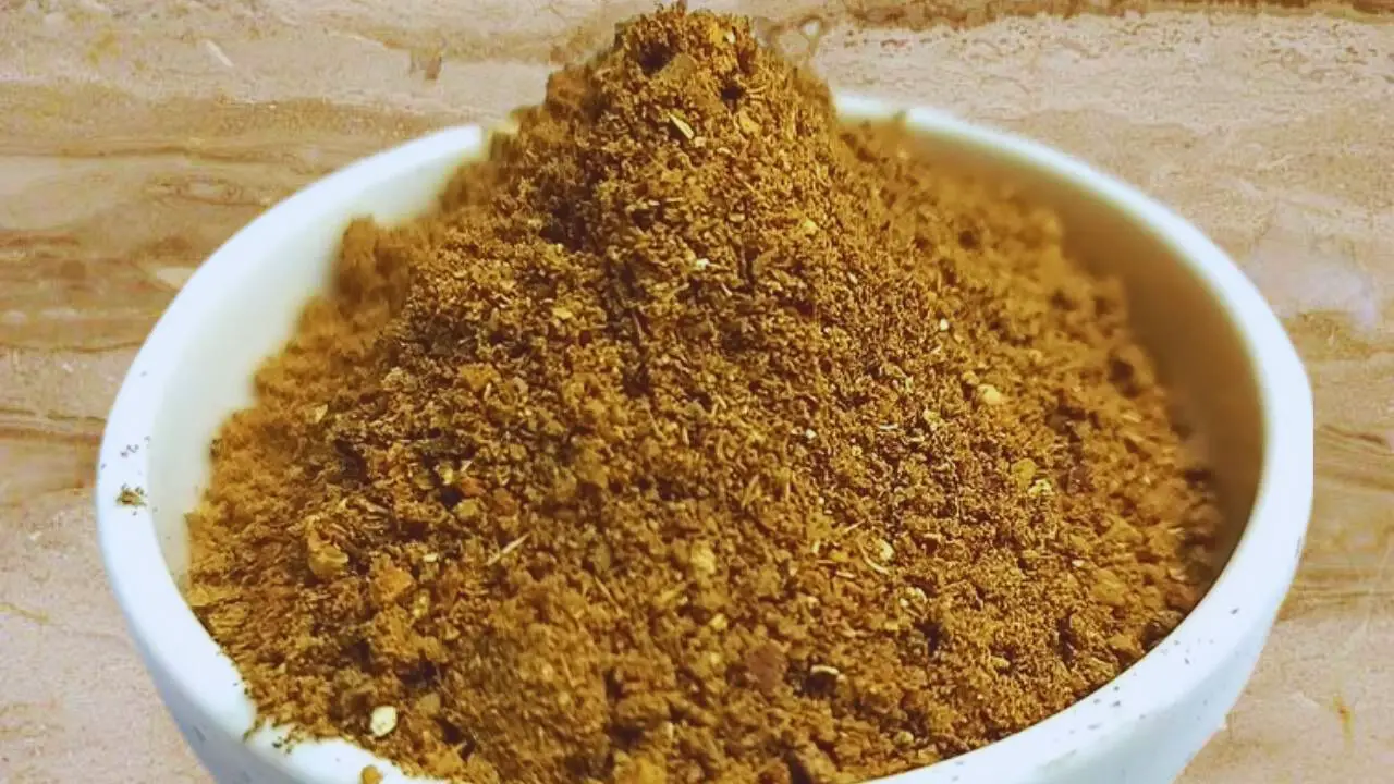 Vegetable masala powder is ready