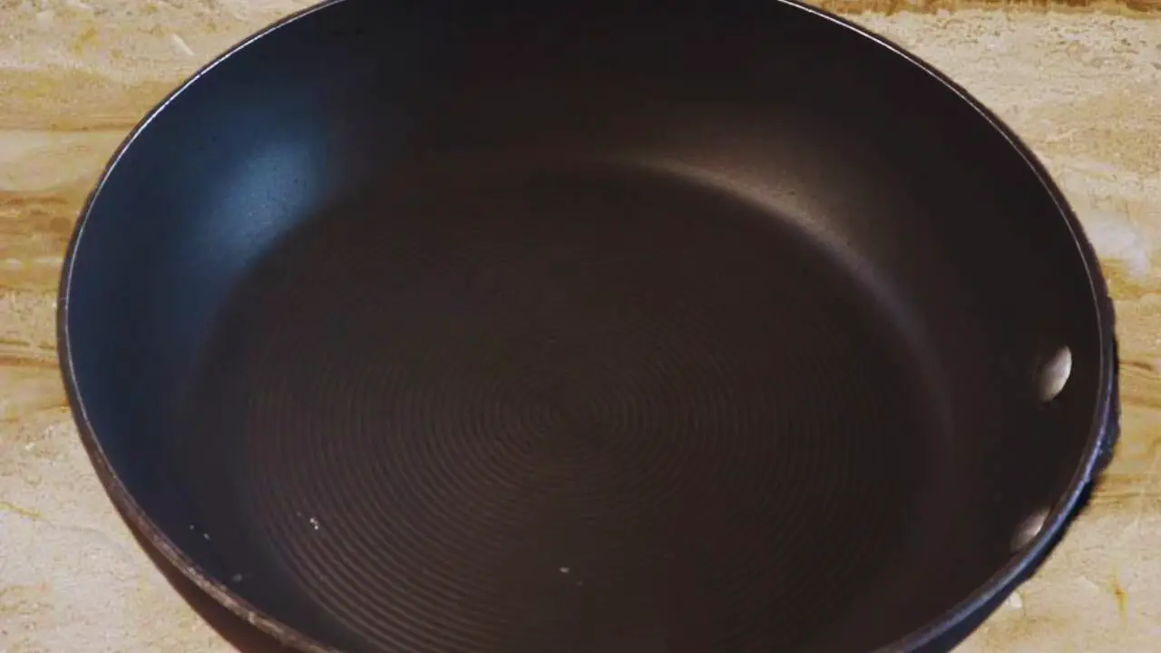 Heating a frying pan