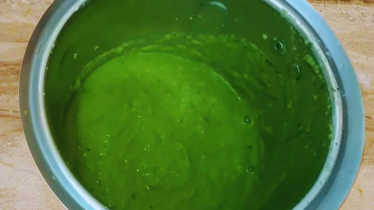 A smooth paste