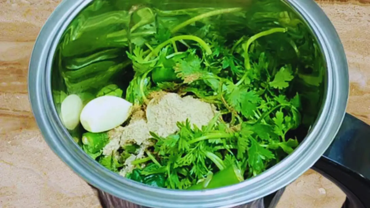 Added 1 tsp of dry mango powder (amchur) to the ingredients in the grinder