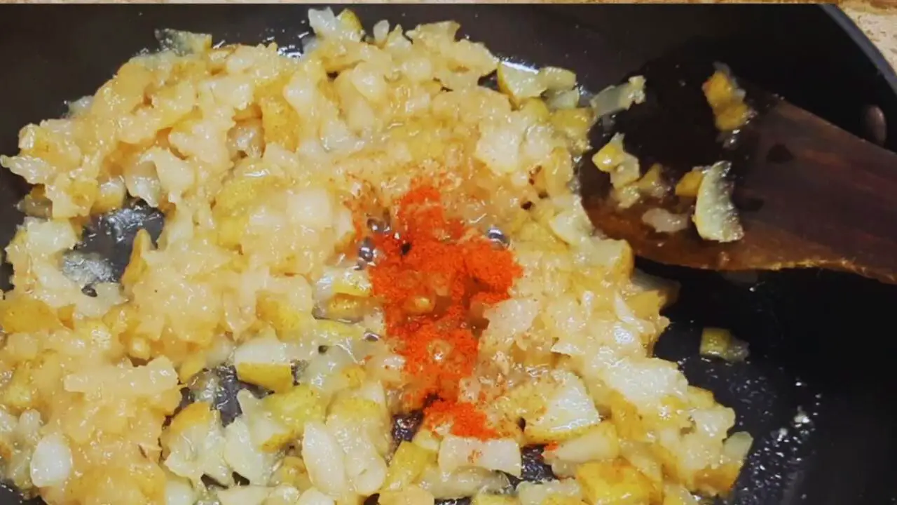 Added ½ tsp of red chili powder