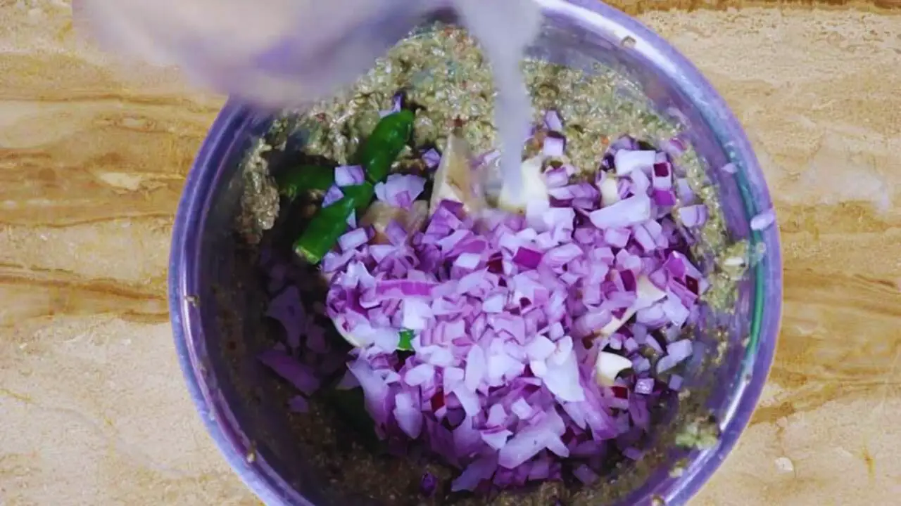Adding ½ tsp of fresh lemon juice