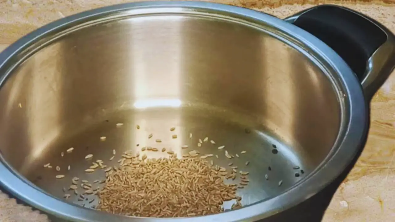 2 tbsp of cumin seeds