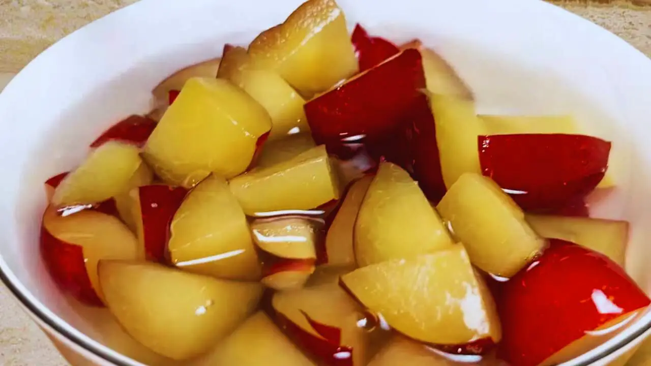 Soaking the diced plum in water