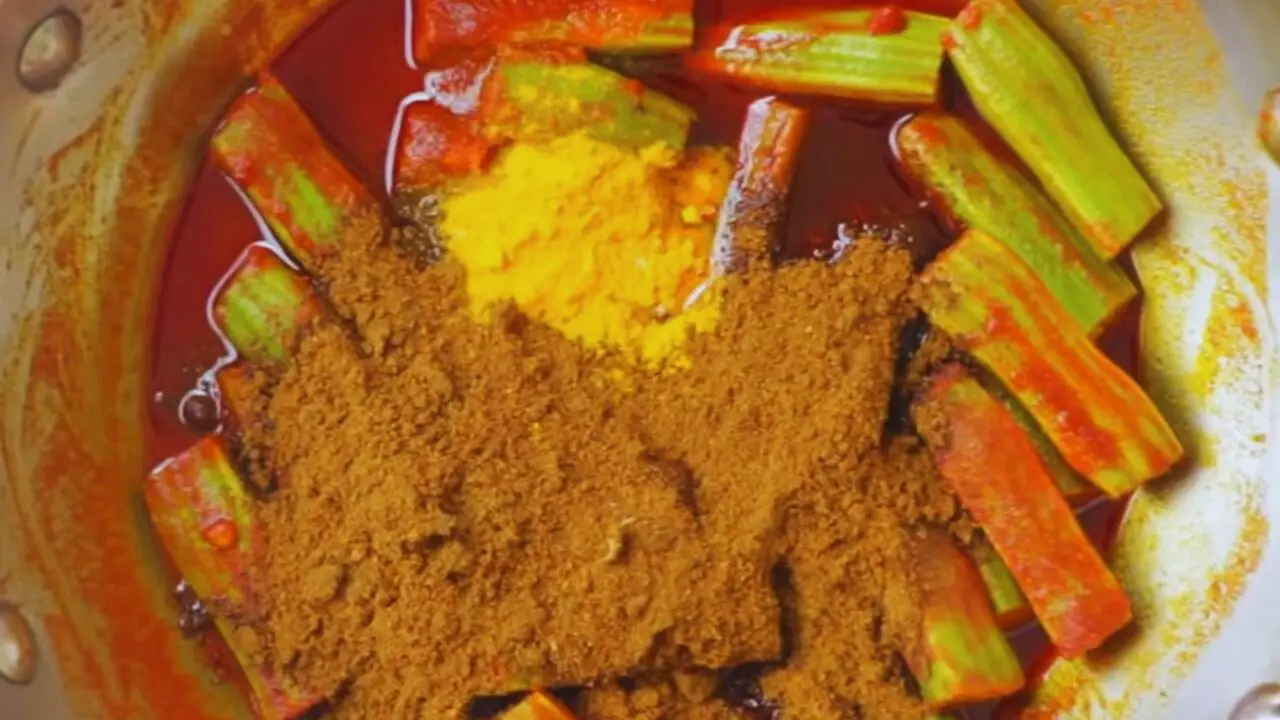 Adding 1 tbsp turmeric powder