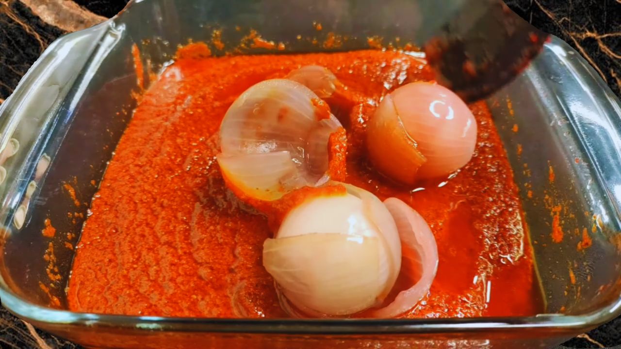 Adding the onions into a mixture