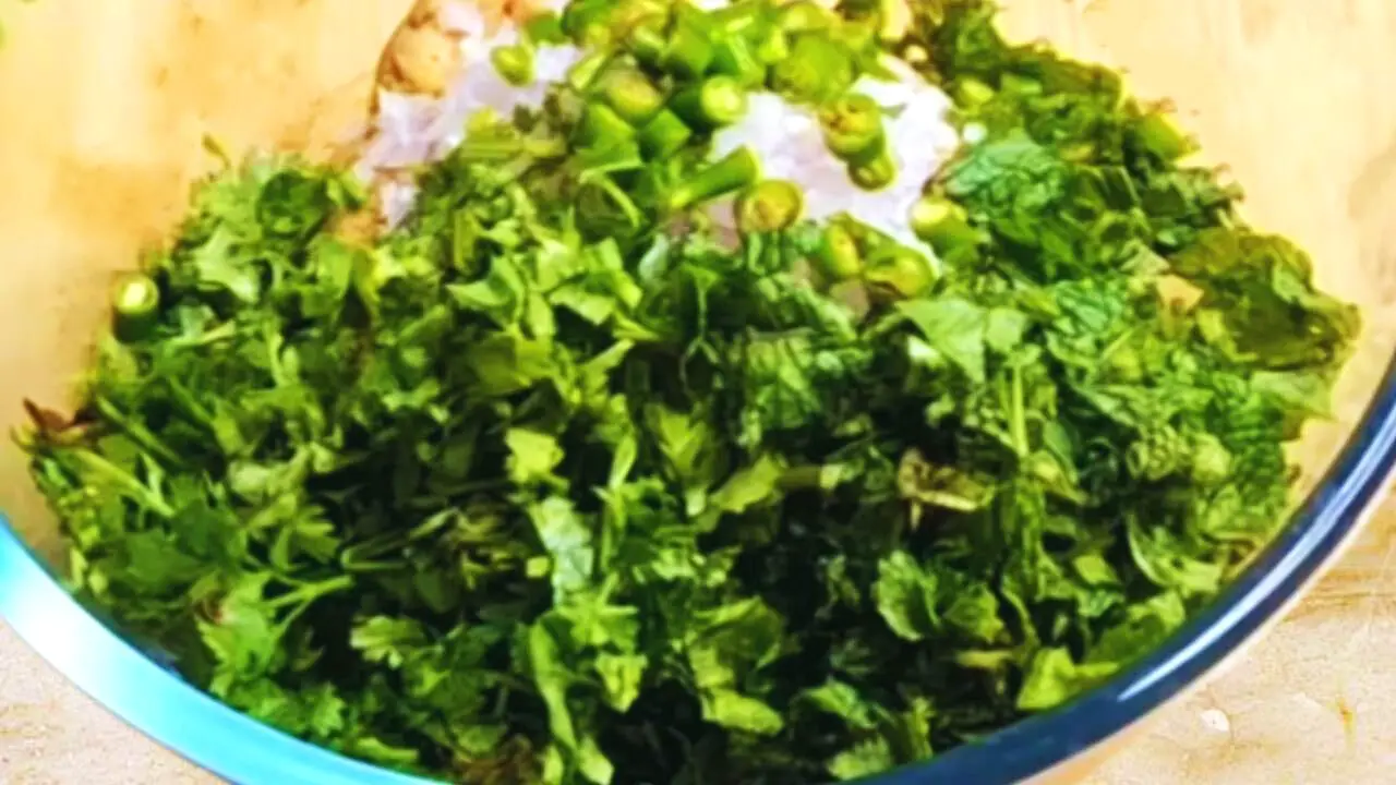 Other ingredients added to the chicken kabab paste