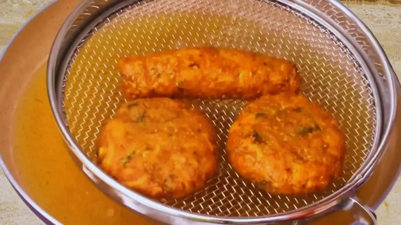 Removing soyabean kabab