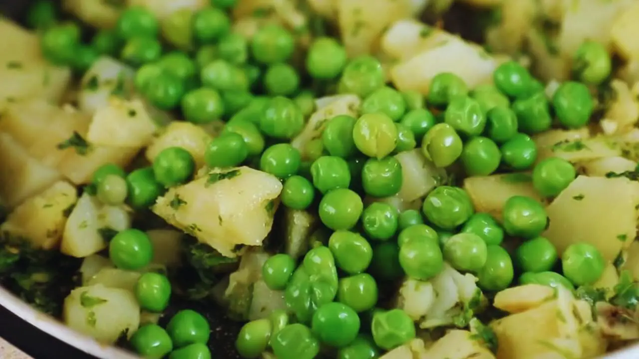 Adding green peas