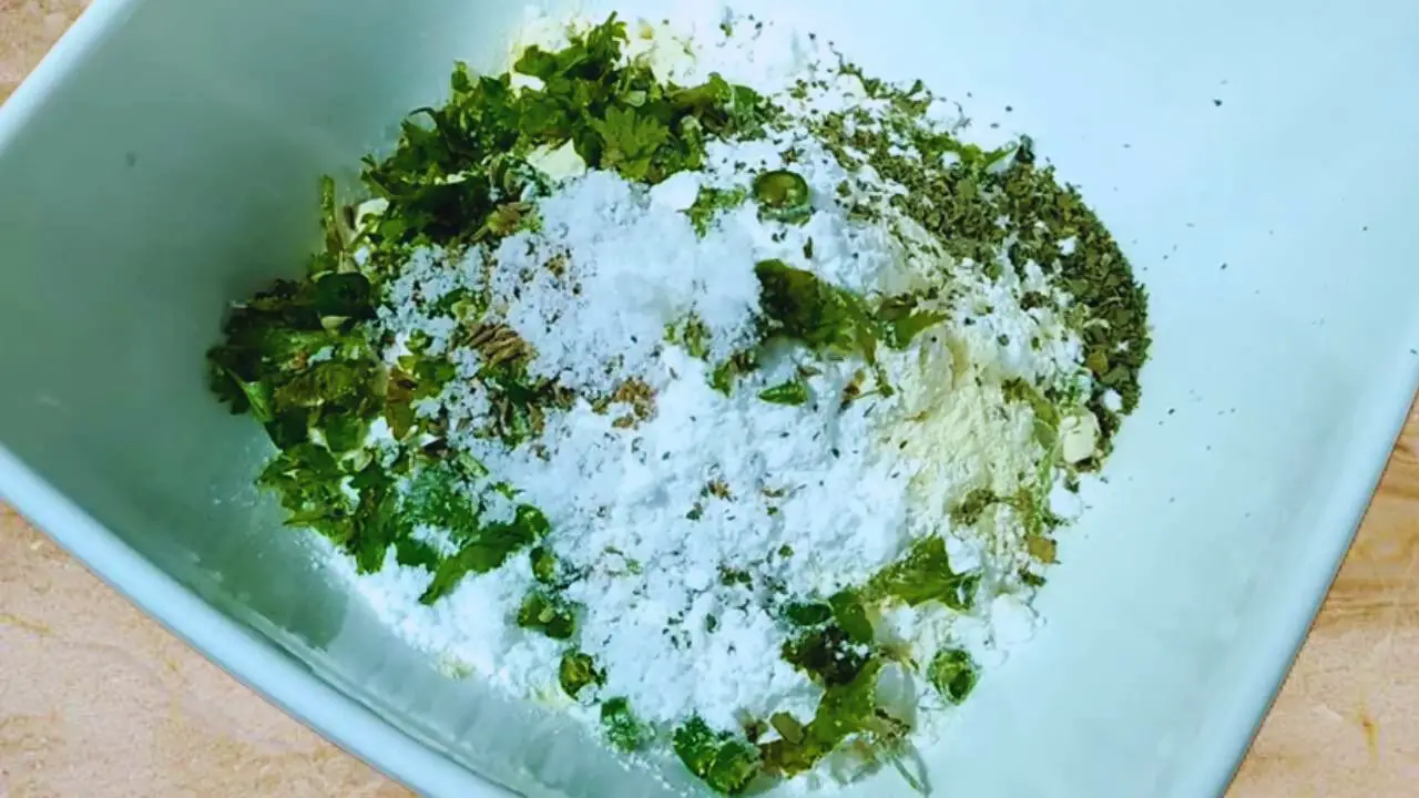 Adding other Paneer Pakora ingredients 
