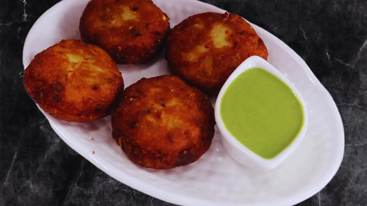 Aloo Tikki Featured Image 