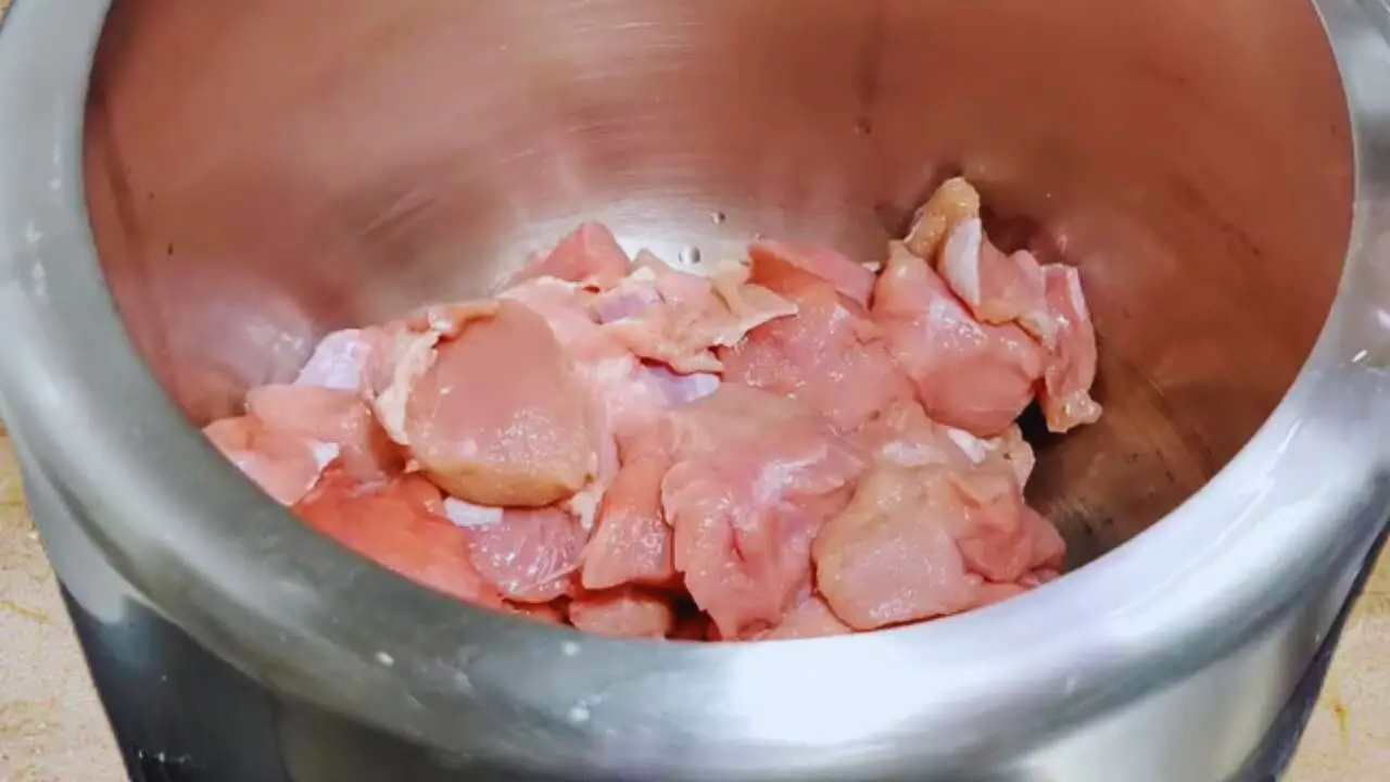 Boneless mutton to make kabab
