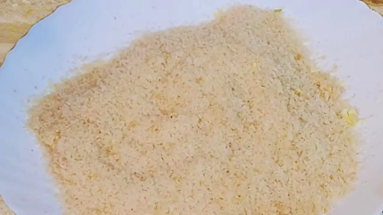 Bread crumbs to coat Egg Cutlets