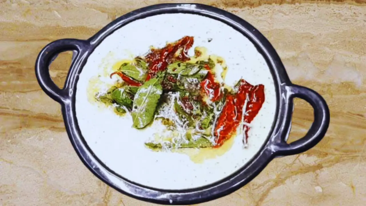 Dahi Chutney with tadka is ready 