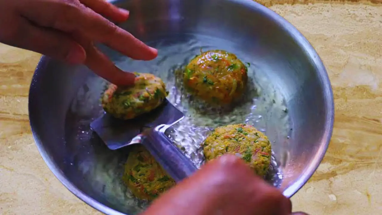 Flipping corn tikkis