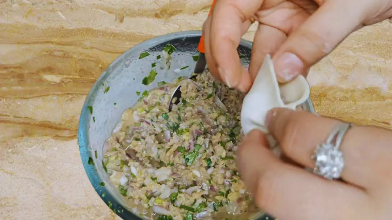 Sealing Fish Momo
