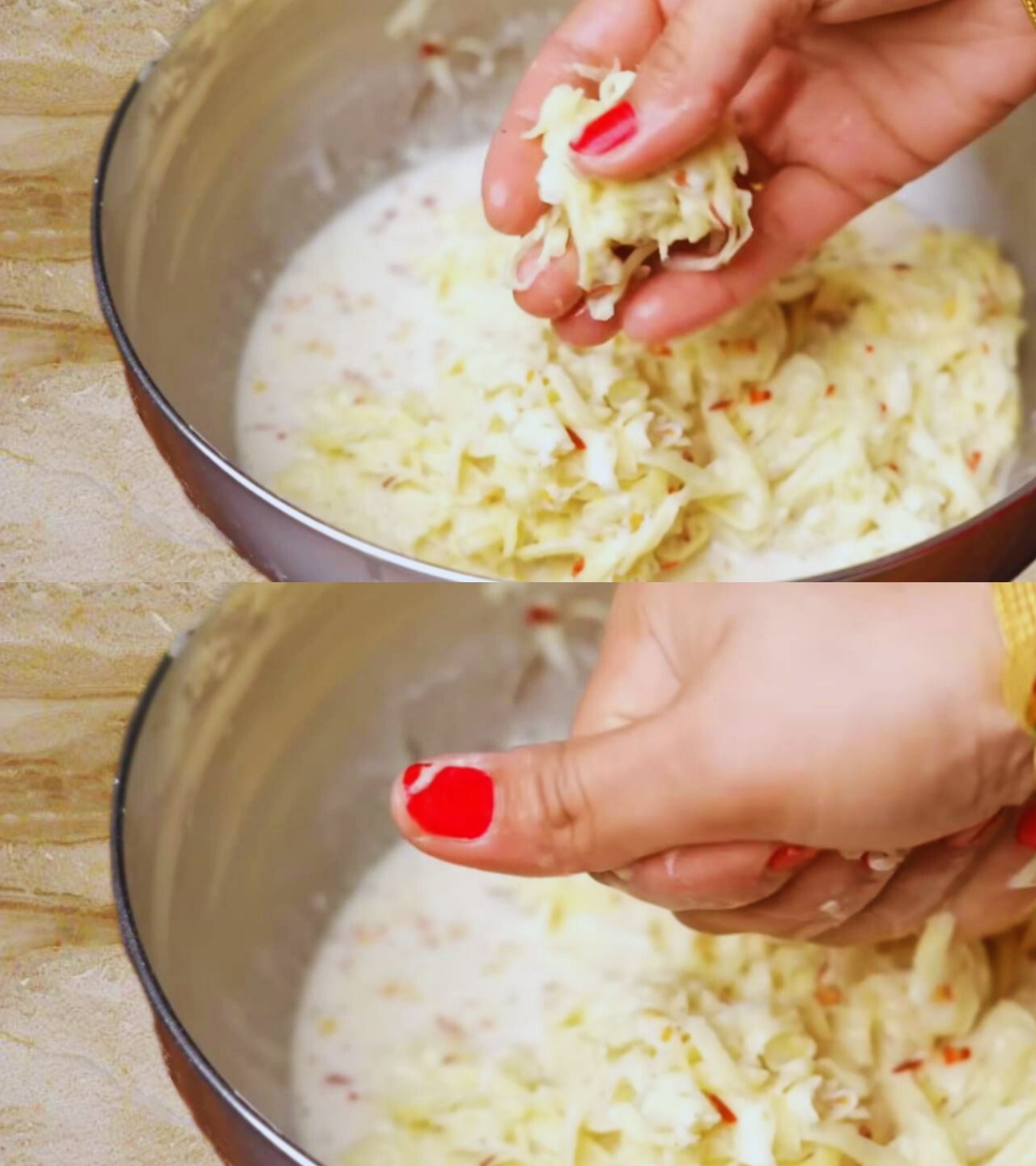 Squeezing extra water from Aloo Pakora mix