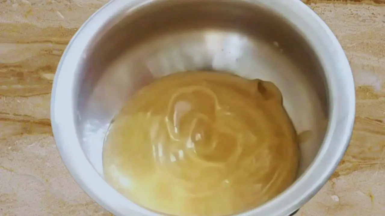 Transfer date paste to a bowl 