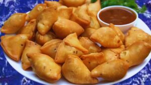 Vegetable Samosa Featured Image