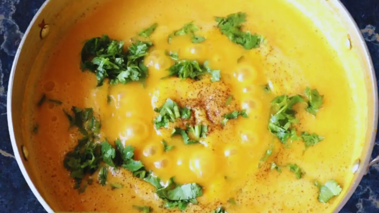 Adding coriander and black pepper 