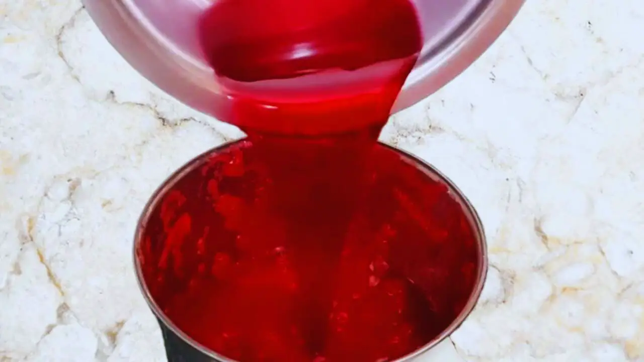 Beetroot carrot soup recipe step 5 Adding water