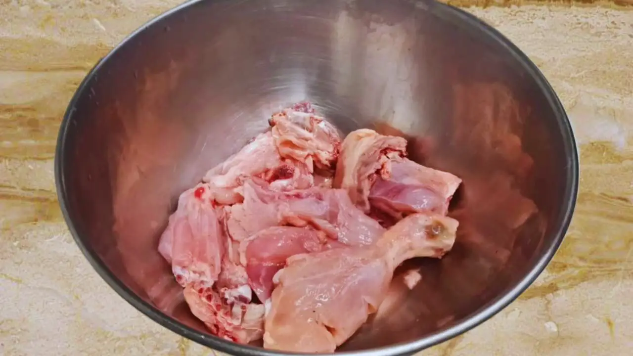 Chicken pieces 