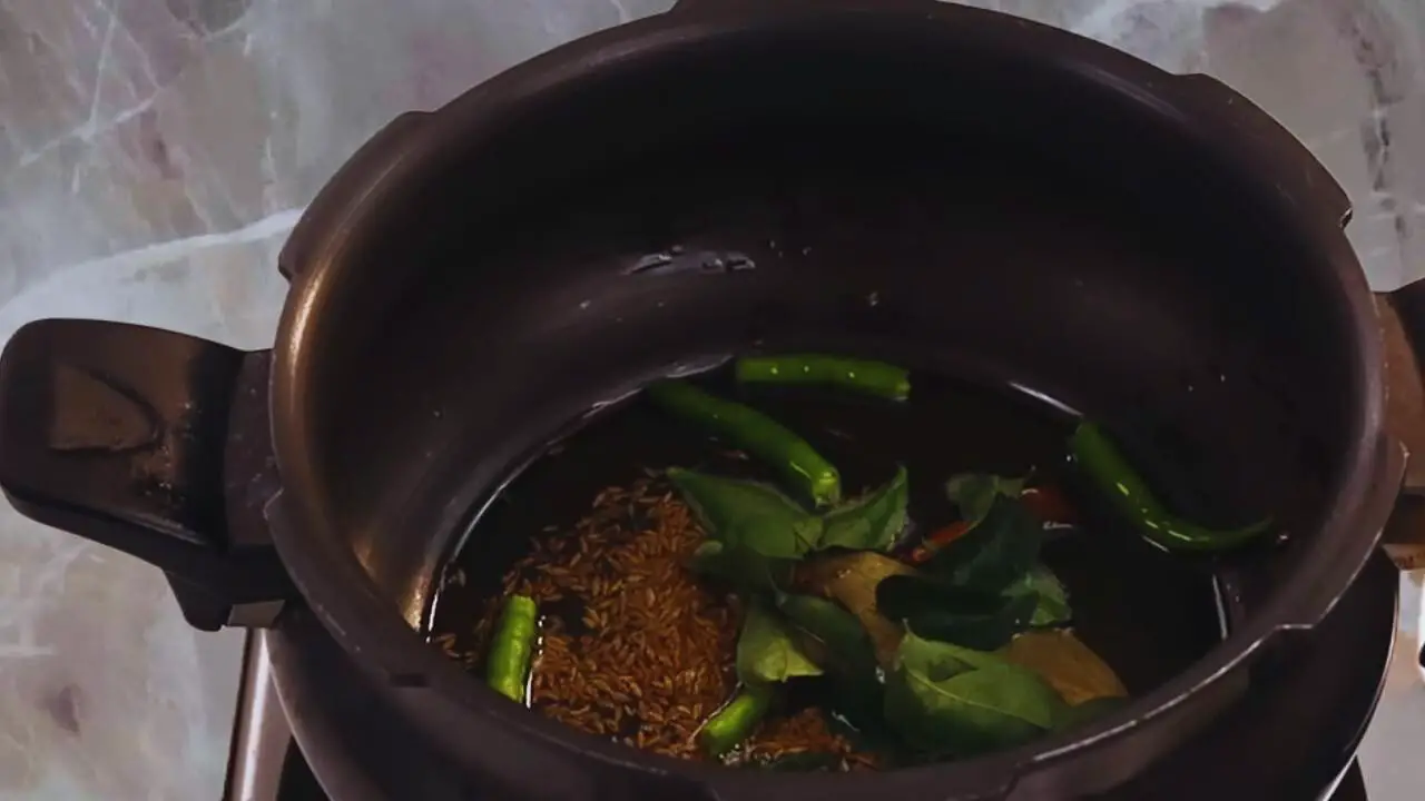Frying spices 