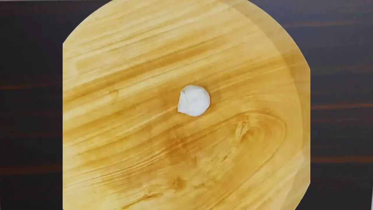Making small dough balls