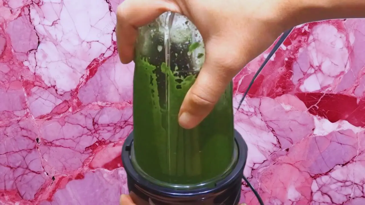 Palak soup recipe step 7 Making spinach paste