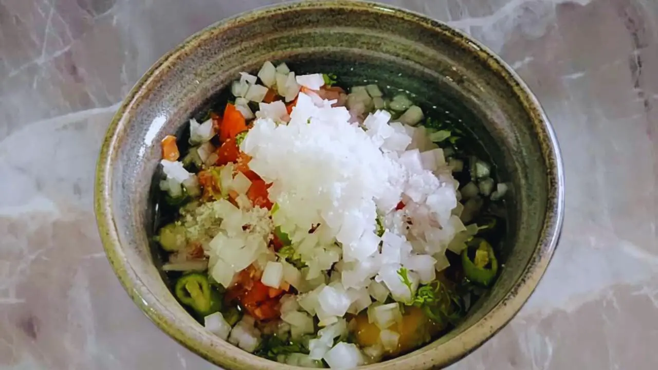 Preparing the egg mixture 