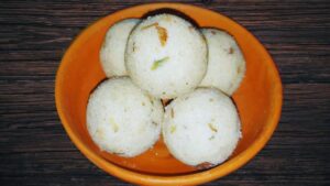 Rava Laddu Featured Image
