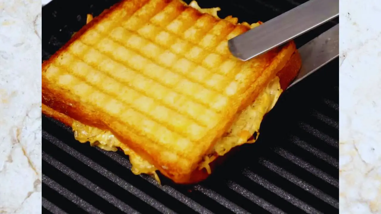 Removing Vegetable Grilled Sandwich 