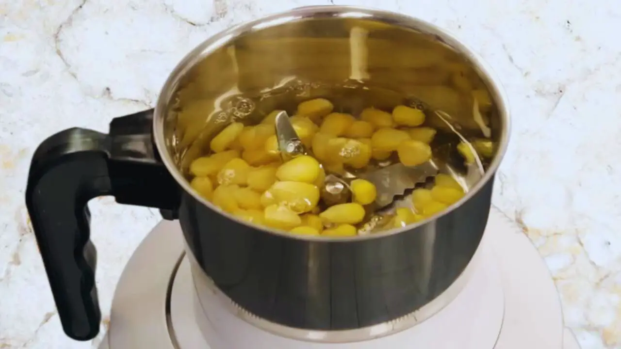 Sweet corn and water in mixer 