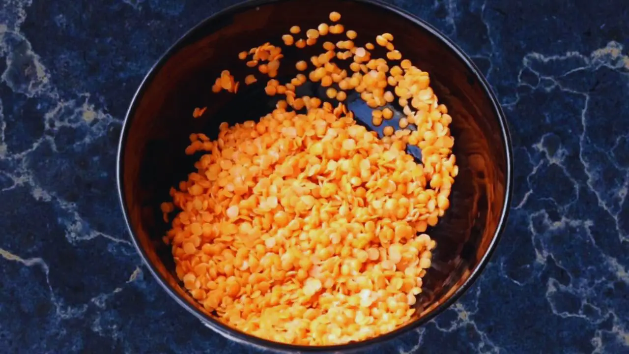 Washed masoor dal