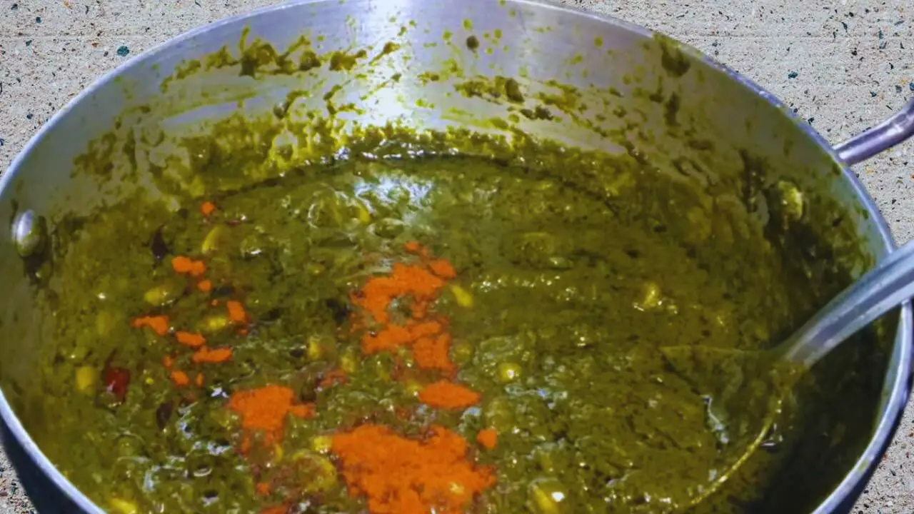 Adding garam masala powder 